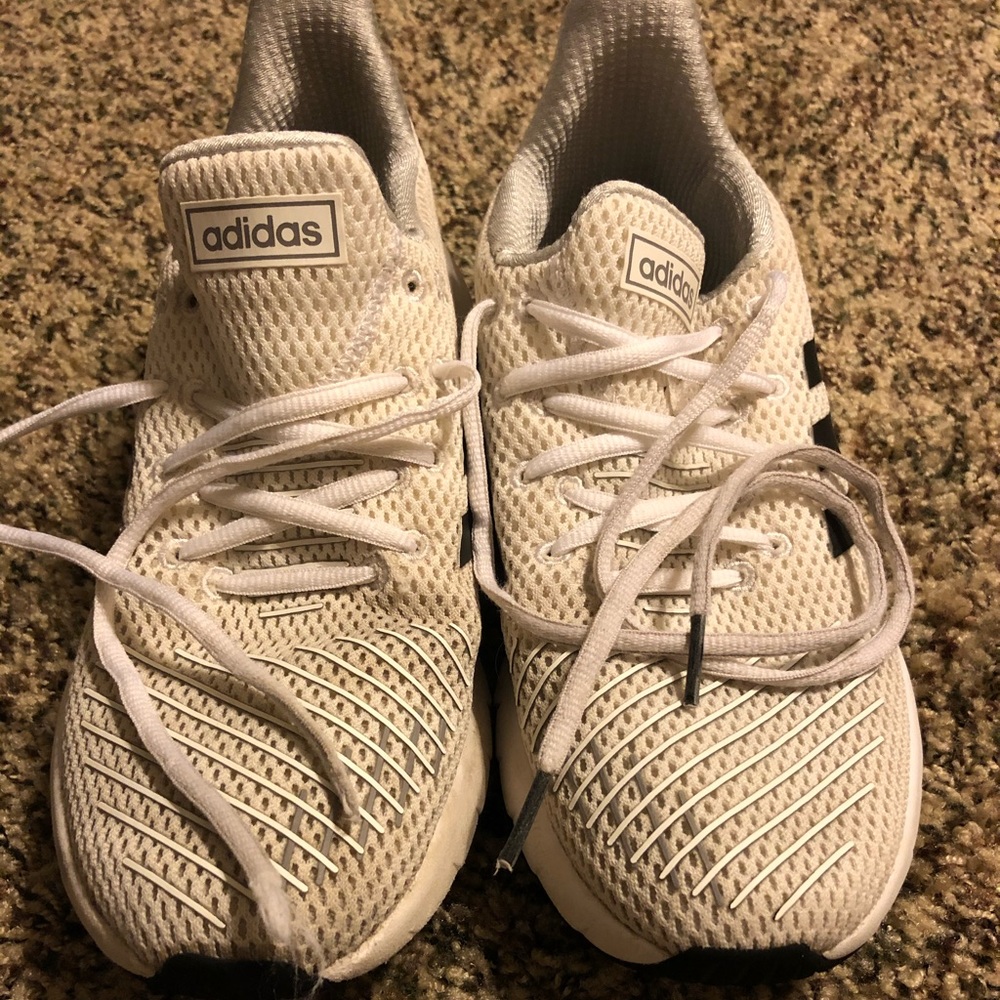 Boys Adidas shoes 6